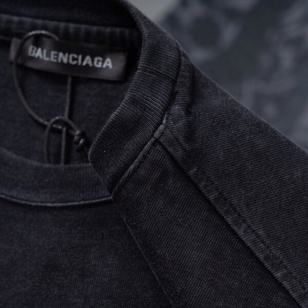 Balenciaga BLCG Heavy Washed Silver Powder Lock Short-Sleeved T-Shirt
